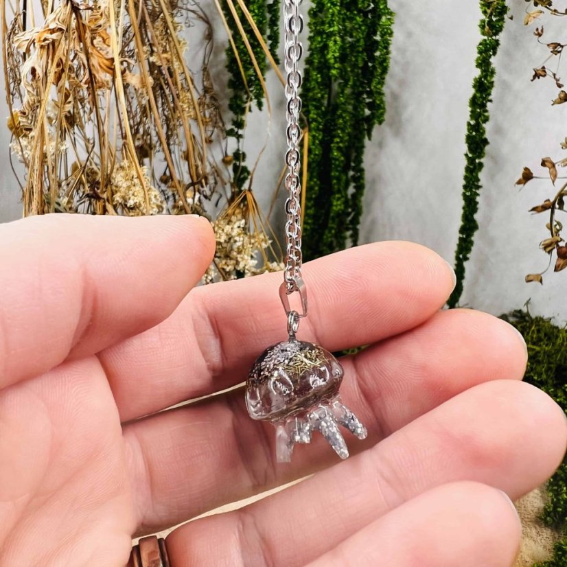 Orgonitová medúza / náhrdelník s alabastrem - pro čistotu, harmonii, uvolnění napětí