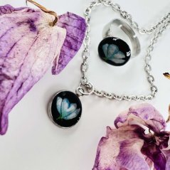 Jewellery set with blue meadow flowers