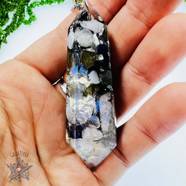 MAXI orgonite pendulum - opal, labradorite, kunzite and blue chalcedony