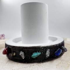 Svícen na dlouhou tenkou svíci - celočakrový Svícen na dlouhou tenkou svíci - celočakrový