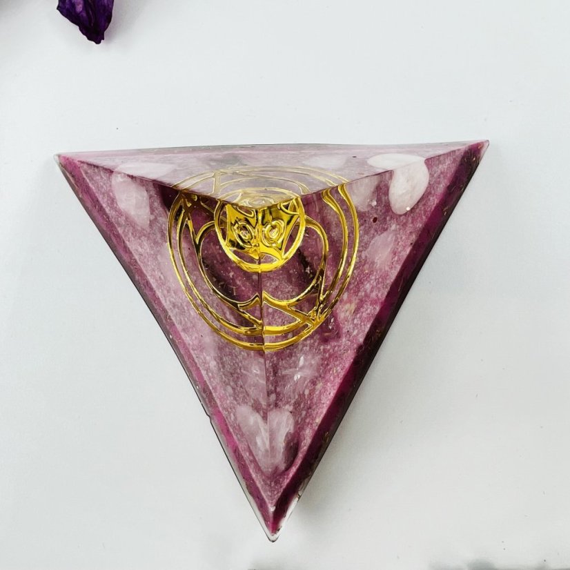 Orgonite pyramid for love and light in life