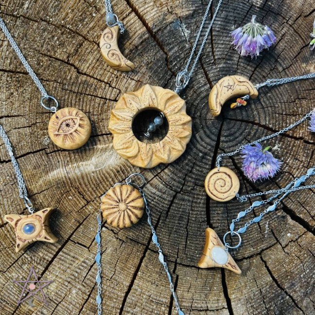 Wooden hand-carved jewelry - Crescent - protection, balance