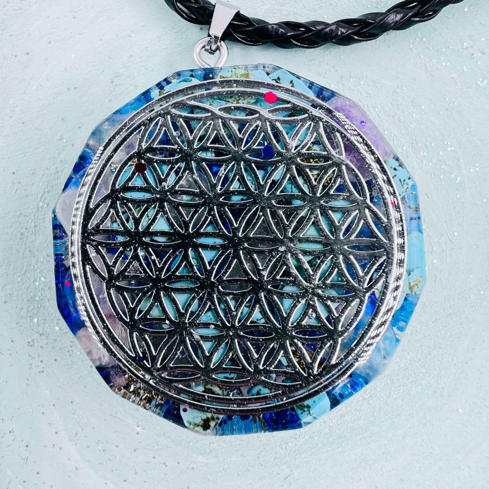 Orgonitový přívěšek / amulet / talisman - pro čištění energií a ochranu Orgonitový přívěšek / amulet / talisman - pro čištění energií a ochranu
