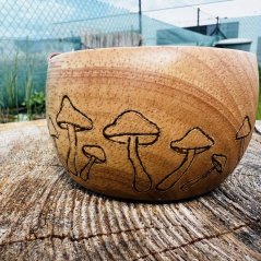 Ručně vypalovaná kuksa - Kouzelné houby - 120ml