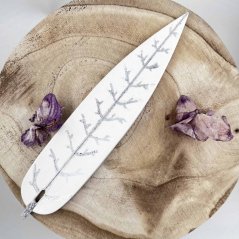 Stojánek na vonné tyčinky - list malovaný