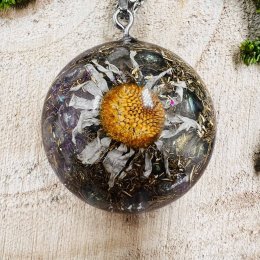 Orgonitový šperk / talsiman s měsíčním kamenem pro plodnost, nové začátky a intuici