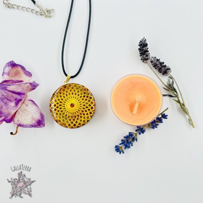 Orgonitový šperk / amulet / talisman s květem - Krásy západu slunce