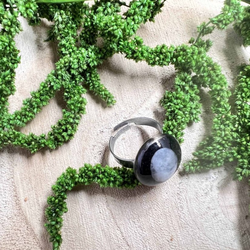 Orgonite ring - moonstone - fertility, feminine energy