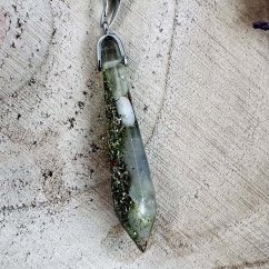 Orgonitové kyvadlo / přívěšek s jadeitem - pro harmonii, klid a energii srdce