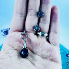 Energy necklace and earrings with amethyst