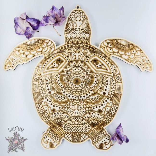 Dřevěná dekorace - mandala želva