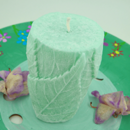 Velká přírodní svíce pro harmonizaci srdeční čakry