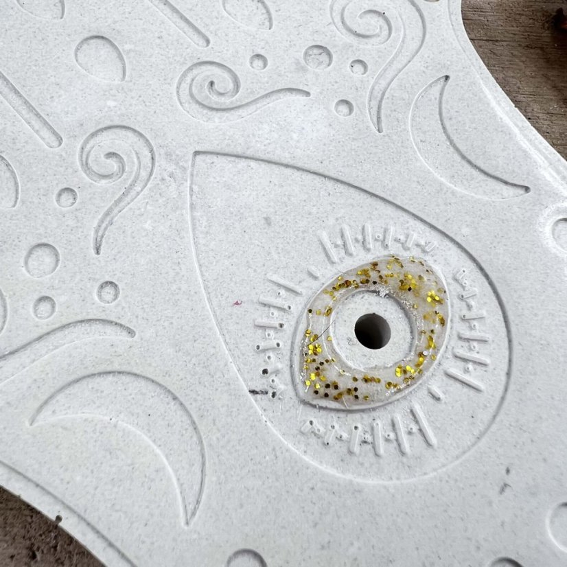 Podložka pod vonné tyčinky - ruka Fatimy - pro ochranu, štěstí a harmonii