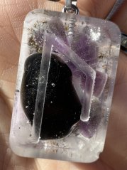 Orgonitový přívěšek s runou Uruz Orgonitový přívěšek s runou Uruz