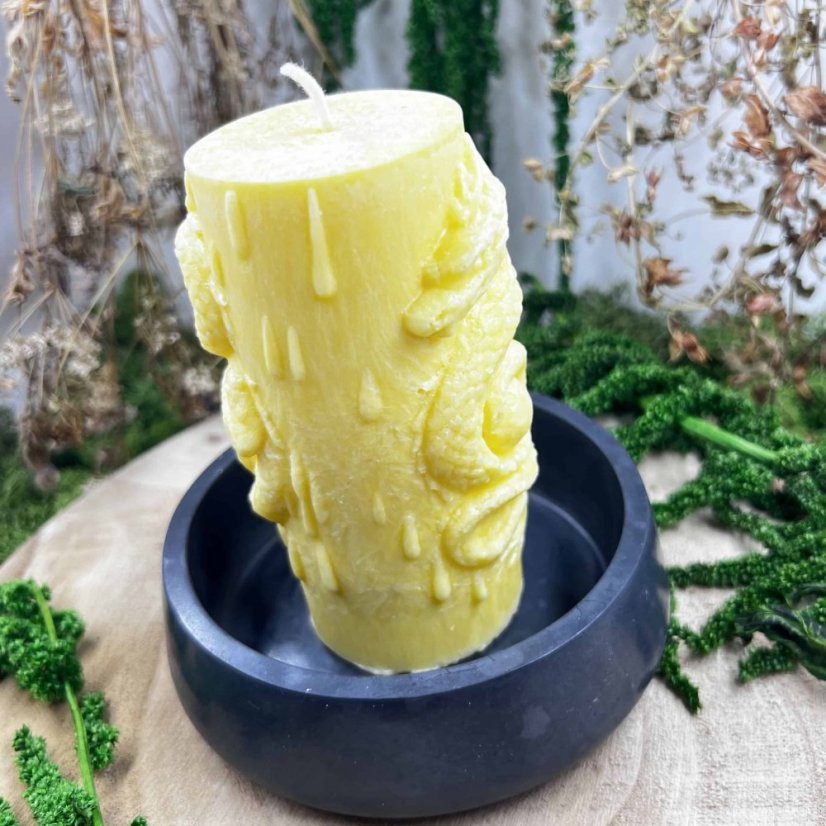 Přírodní rituální svíce - Drak - žlutá