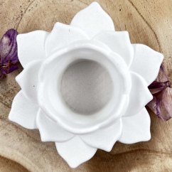 Svícen ve tvaru lotosu - bílý Svícen ve tvaru lotosu - bílý