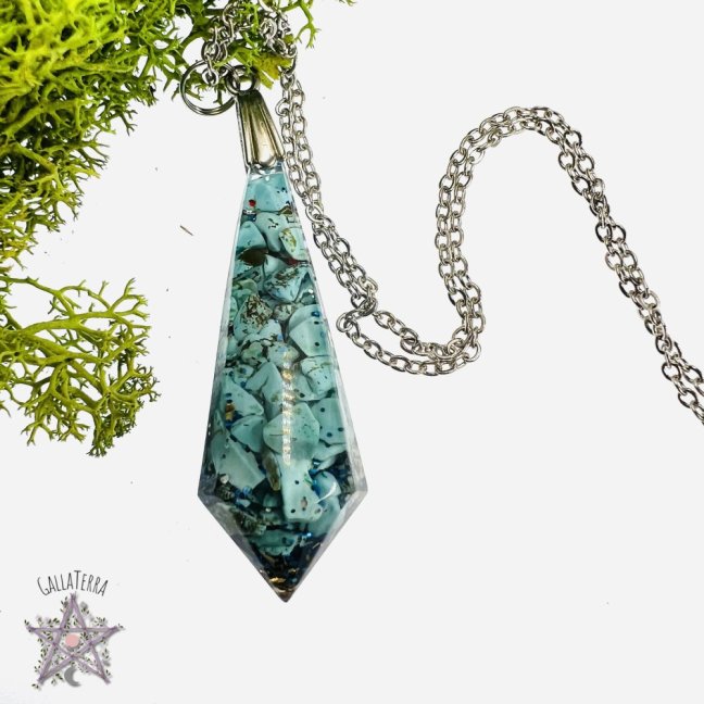 Orgonite pendulum - blue turquoise - communication & protection