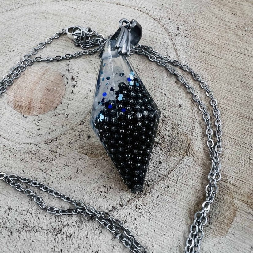 Orgonite pendulum / pendant with rock crystal - for intuition, cleansing and protection