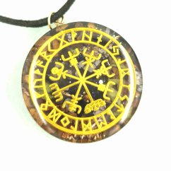 Orgonitový přívěšek / amulet / talisman s Vegvisírem pro odvahu, ochranu a vedení Orgonitový přívěšek / amulet / talisman s Vegvisírem pro odvahu, ochranu a vedení