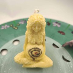 Přírodní rituální svíce Gaia - bohyně Zěmě - žlutá Přírodní rituální svíce Gaia - bohyně Zěmě - žlutá