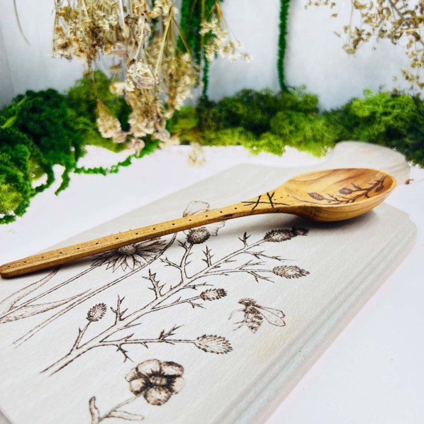 Bukové prkénko - luční kvítí - střední