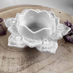 Svícen ve tvaru lotosu - s křišťálem - pro duchovní růst a harmonii