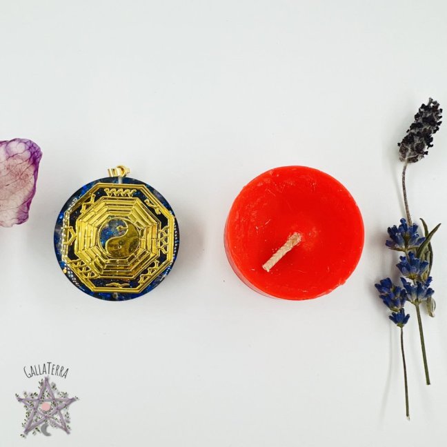 Orgonite harmonising pendant / amulet / talisman with yin yang for harmony and luck