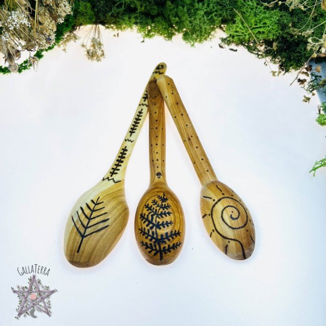 Magical wooden spoons