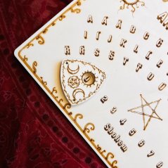 Autorská česká OUII JA - spiritistická deska Autorská česká OUII JA - spiritistická deska