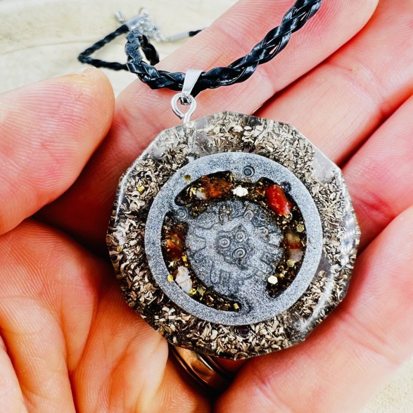 Orgonitový šperk pro Lva - energie, vitalita a sebedůvěra