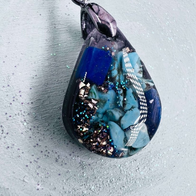 Orgonitový přívěšek / amulet / talisman - pro pravdu, ochranu a klid