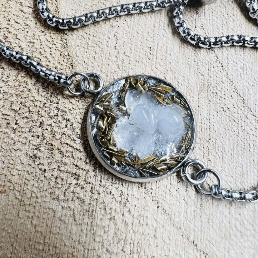 Orgonite bracelet - clear quartz - gentle heart energy