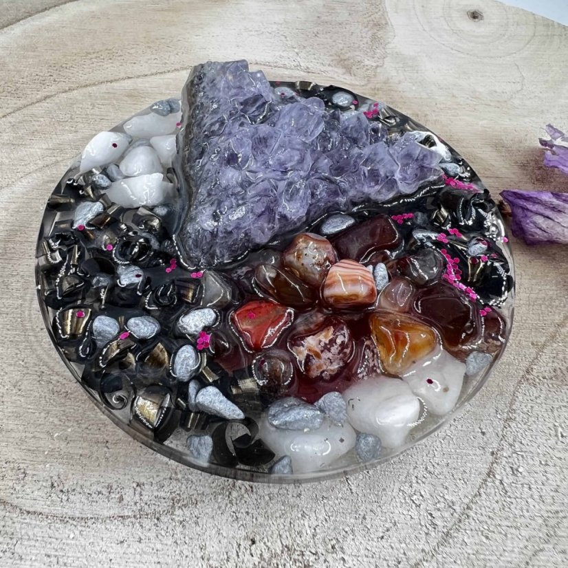 Orgonitový oltář - pro očistu, ochranu, stabilizaci energie