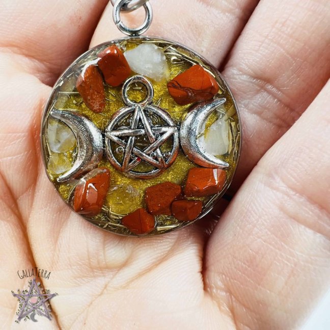 Orgonite necklace - pentagram - strength, protection, balance
