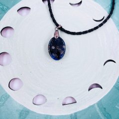Orgonite pendant / amulet / talisman - for patience, self-confidence and strength