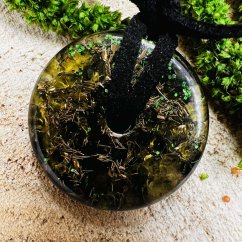 Orgonitový šperk / amulet / talisman s olivínem - unisex - pro regeneraci energie