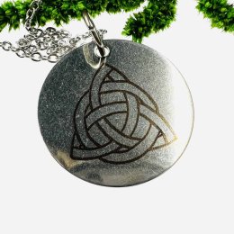 Autorský náhrdelník - Triquetra - propojení úrovní