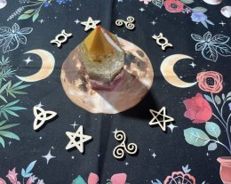 Dřevěné magické symboly malé