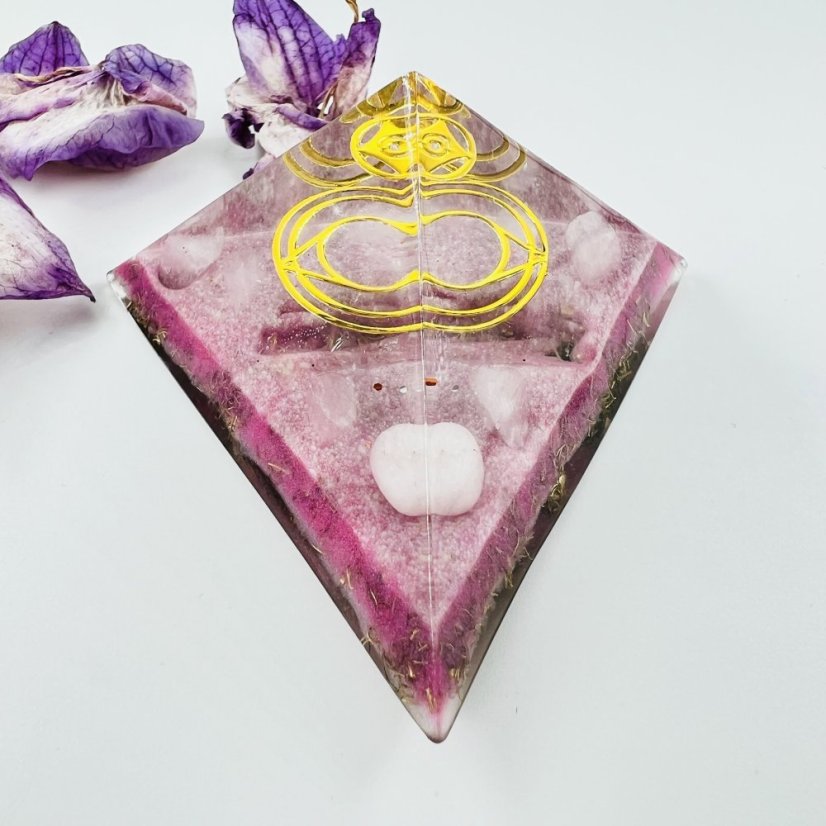 Orgonite pyramid for love and light in life