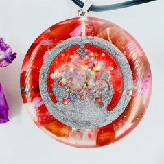 Harmonising Orgonite pendant / amulet / talisman with Cancer for concentration to achieve goals