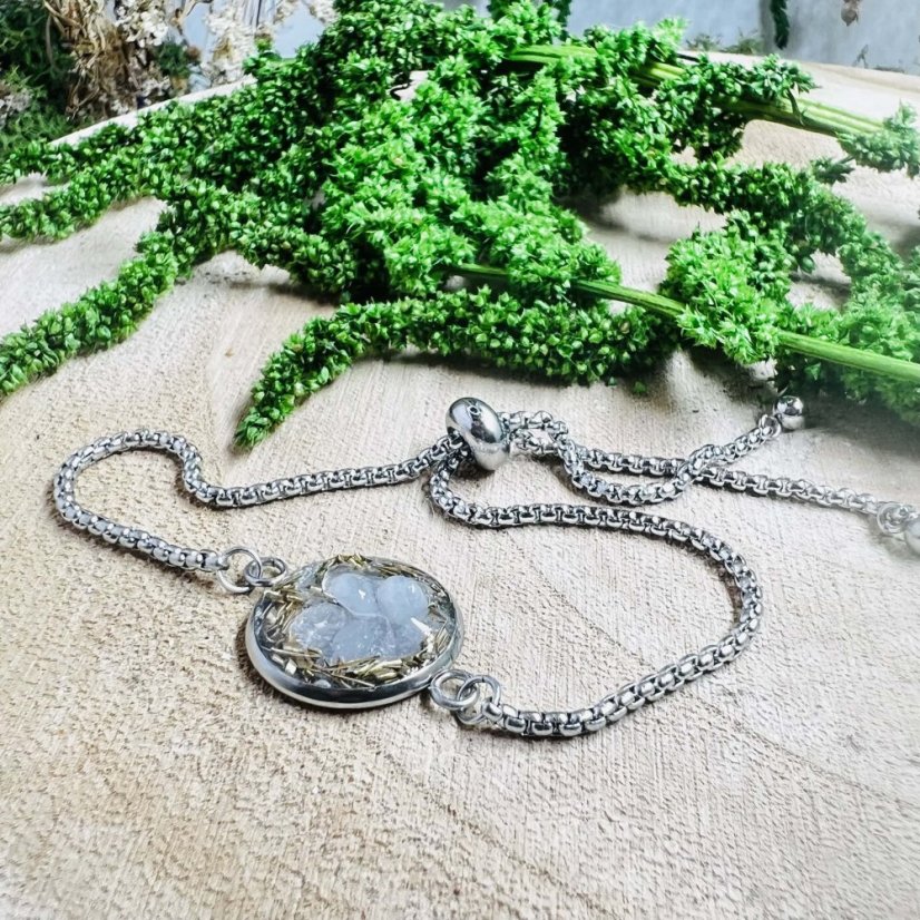 Orgonite bracelet - clear quartz - gentle heart energy