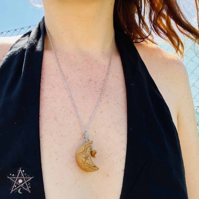 Wooden hand-carved jewelry - Crescent - protection, balance