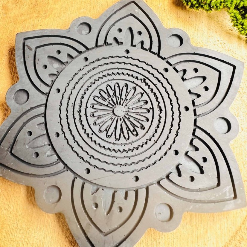 Magická podložka pod svíčku - mandala pro harmonii - černá