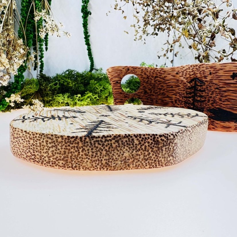 Kokosová kuksa - vlk v lese - malá