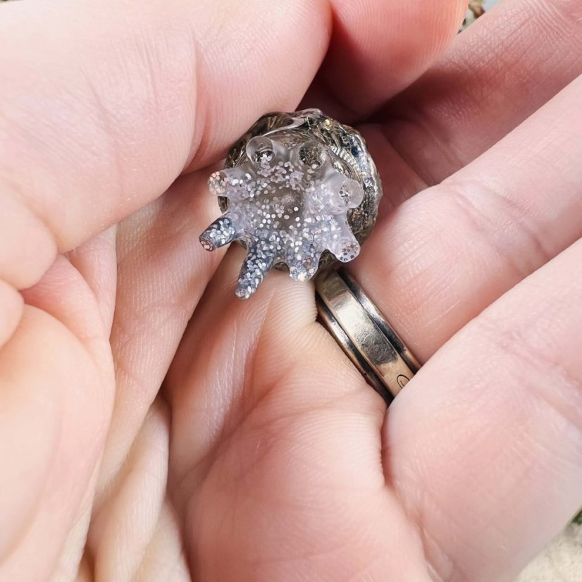 Orgonitová medúza / náhrdelník s alabastrem - pro čistotu, harmonii, uvolnění napětí