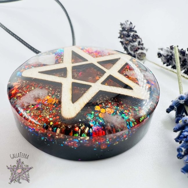 Orgonitový šperk / amulet / talisman - Pentagram červeného úplňku