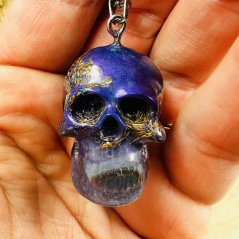 Orgonite skull pendant – for peace, balance and truth