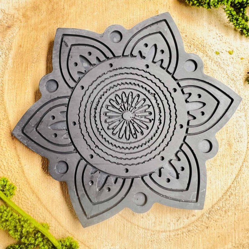 Magická podložka pod svíčku - mandala pro harmonii - černá