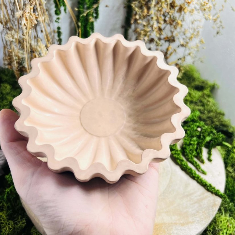 Magická miska pod zvlněná - cihlová