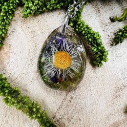 Orgonitový šperk / talisman s olivínem a sedmikráskou - pro obnovu, růst, regeneraci